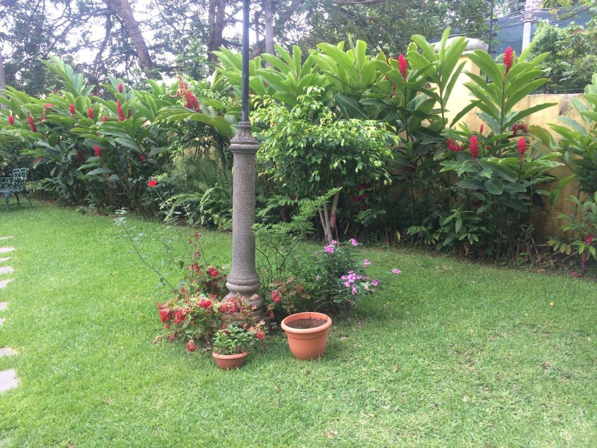 San Benito Apartamento Para 6 San Salvador Exterior foto